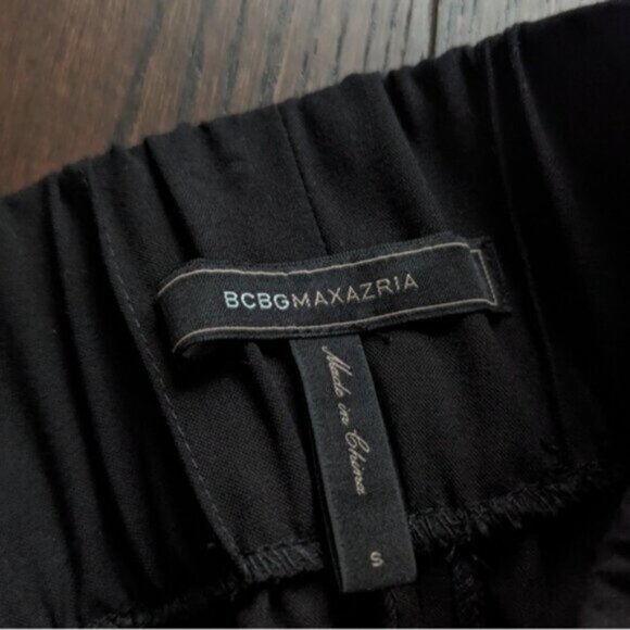 BCBG black pleated dress pants - Picture 6 of 6